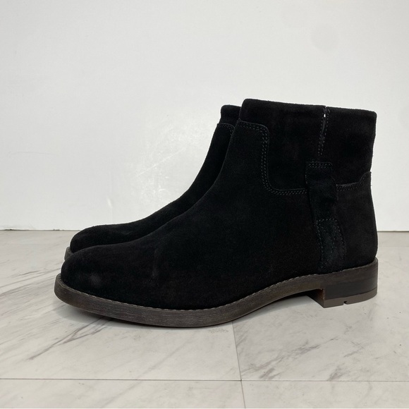 New! Franco Sarto Malina Black Suede Bootie 8M - Picture 15 of 15